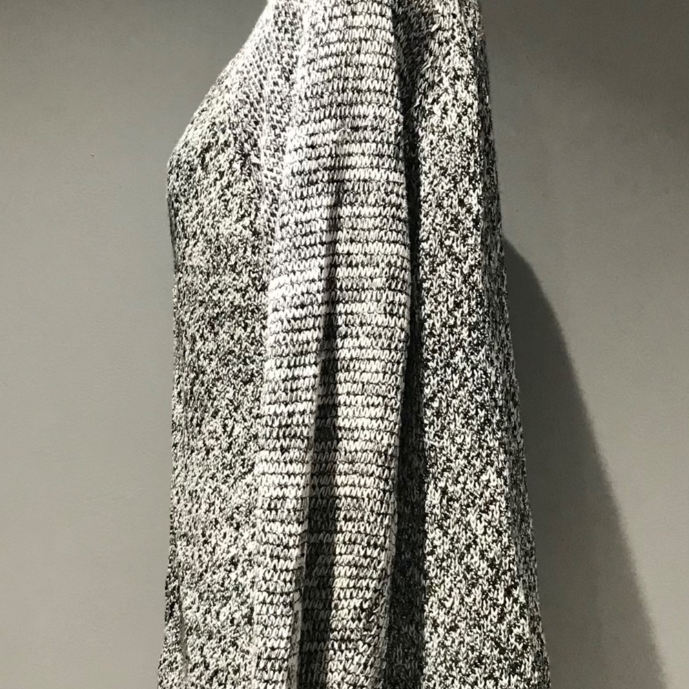 Joan Vass Gray Black/White Nacre Button Relaxed Cardigan Sweater Plus Sz OX EUC - Picture 6 of 9